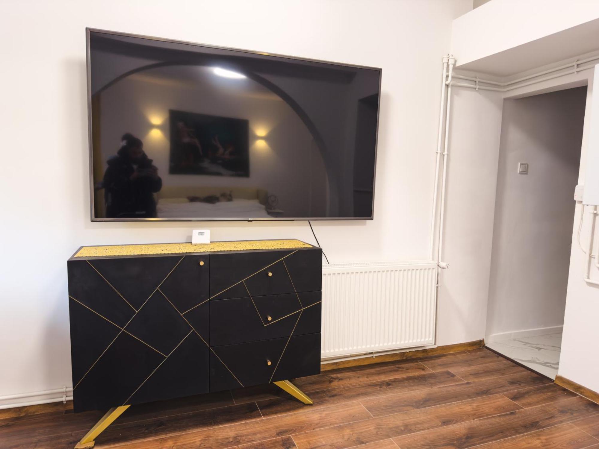 Loving Downtown Studio By Chr Luxury Property Bukarest Exteriör bild